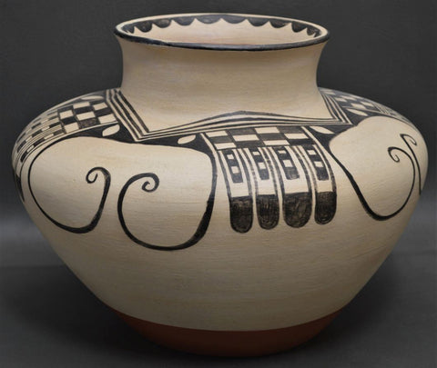 Native American, Vintage Santo Domingo Pottery Olla by Arthur and Hilda Coriz, Ca 1980's, #1499 SOLD