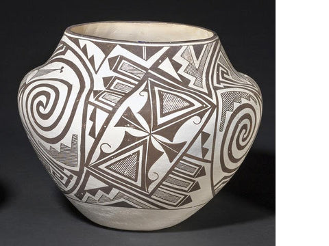 Native American Acoma Jar : by Marie Z. Chino #194