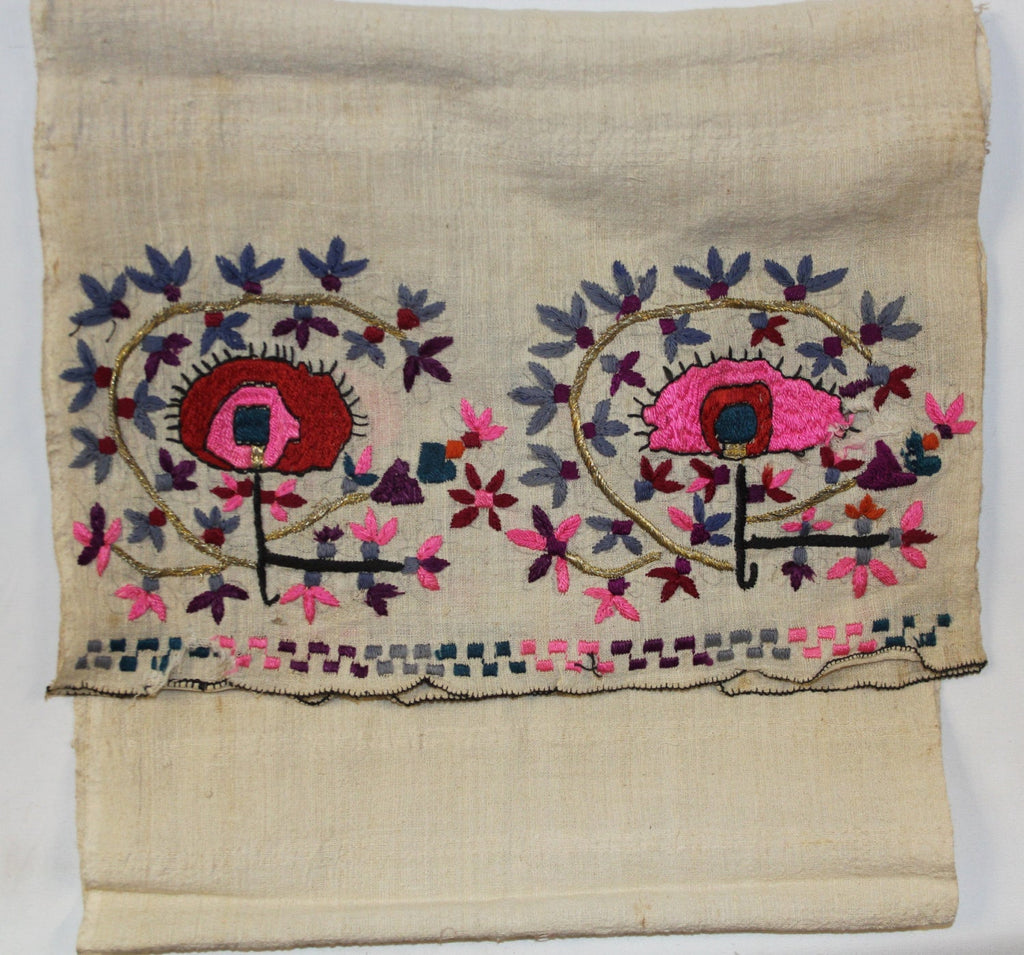 Turkish :Vintage Turkish Hand Embroidrered Table Runner