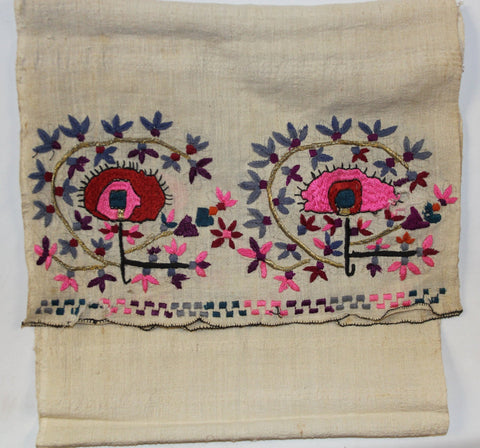 Turkish :Vintage Turkish Hand Embroidrered Table Runner, #863