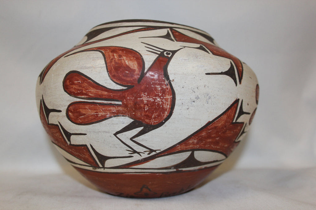 Zia Pottery : Vintage Zia Polychrome Pottery Olla With Four Birds by Seferina Pino Bell With Her Bell Glyph #280