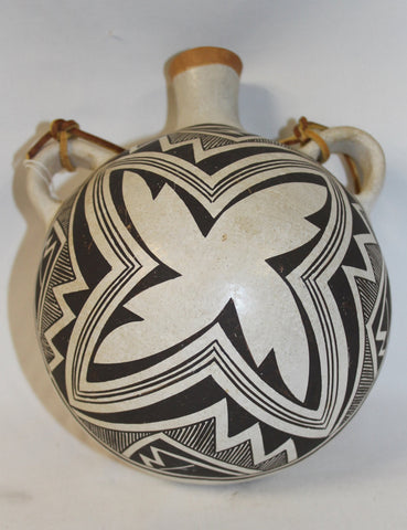 Native American Acoma Fine Mimbres Style Motif Pottery Canteen signed Lucy Lewis 388 a.