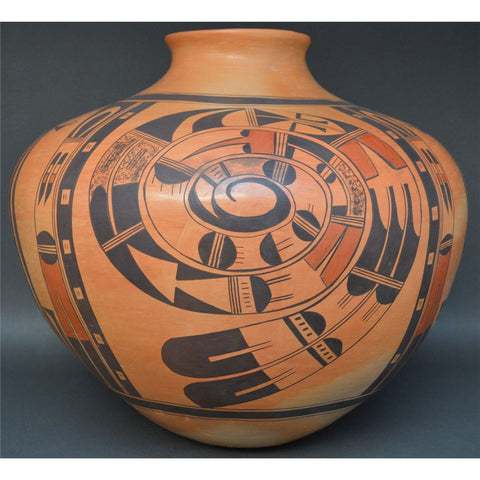 Native American Hopi Poly chrome Pottery Jar, #662